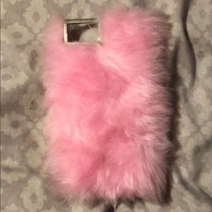iPhone 7 pink fuzzy case
